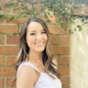 Meet your Posher, Abby